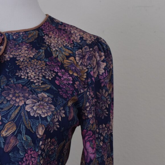 Vintage 80s Polyester Whirlaway Button-up Blouse size 6P - Picture 6 of 11